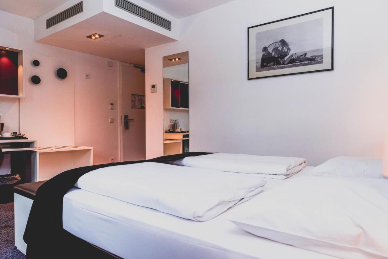 Bliss Hotel Francfort-sur-le-Main Extérieur photo